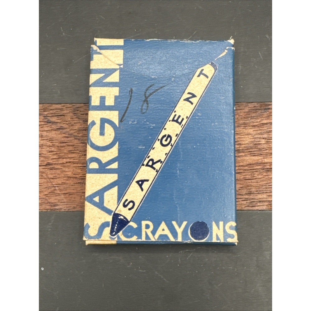 Vintage SARGENT 8 Pressed Crayons No. 5204 Brooklyn USA